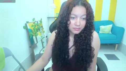 Zahira  online show from November 8, 3:50 pm