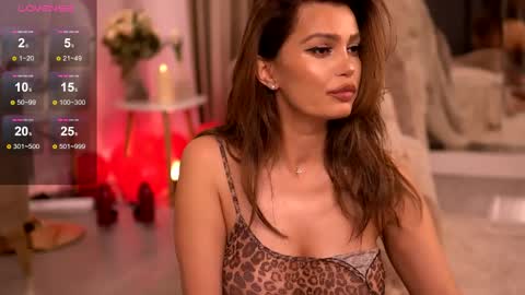 Zaira online show from April 3, 4:43 am