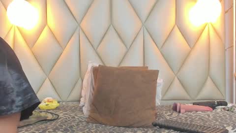 ZAMIRA online show from March 8, 1:55 pm