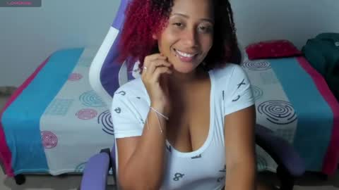Zandra online show from May 12, 6:32 am