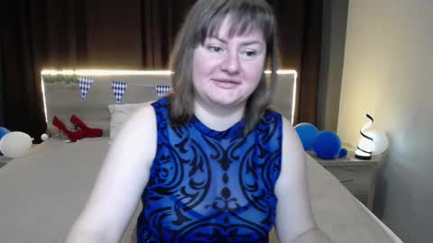 zannadreil online show from September 30, 7:30 pm