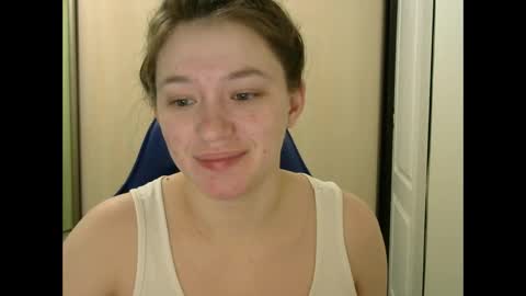 Snapshot of zara_golden chatting on January 3, 4:44 am chaturcum online show from January 3, 4:44 am