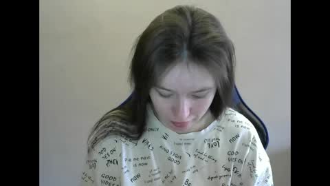 Snapshot of zara_golden chatting on January 30, 6:24 am chaturcum online show from January 30, 6:24 am