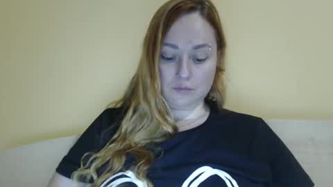 Kate. if im not here im here foxy red333 online show from April 13, 1:01 pm