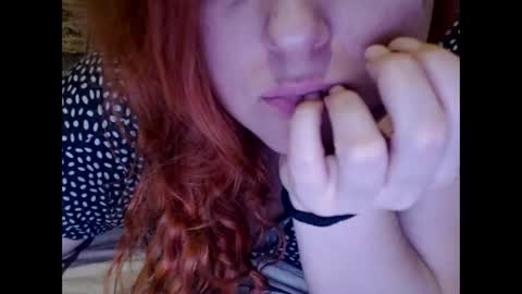 Snapshot of zara_red chatting on January 10, 11:54 am Kate. if im not here im here foxy red333 online show from January 10, 11:54 am