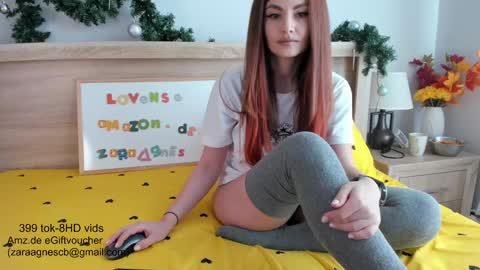 Snapshot of zaraagnes chatting on February 6, 8:50 am Agnes online show from February 6, 8:50 am
