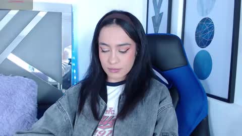 zaradames_ online show from February 26, 4:19 am