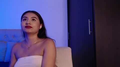zayda online show from July 2, 1:05 am