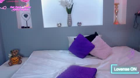 Karolyne online show from February 16, 6:08 pm