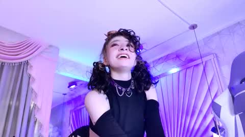    online show from March 6, 4:35 pm