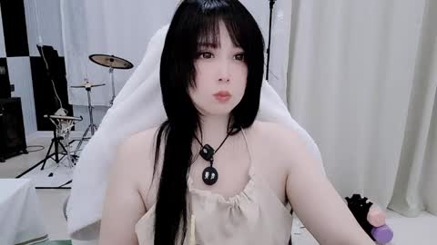 zhen online show from May 20, 12:13 pm