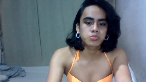 zianzamora4 online show from July 1, 7:57 pm
