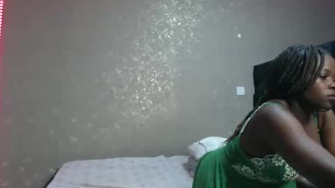 Zinadine online show from February 24, 6:17 pm