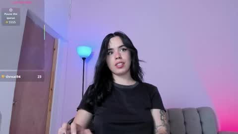 zoe online show from March 6, 2:12 pm