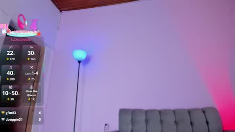 zoe online show from November 6, 3:07 pm