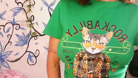 zoe_ch_ online show from February 12, 2:46 am