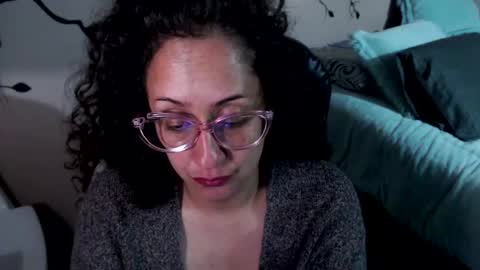 Zoe Koller online show from February 25, 1:37 am