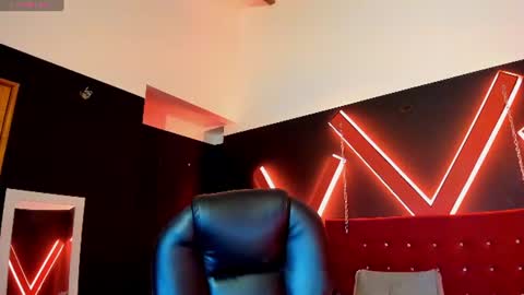 zoe  online show from July 23, 3:15 am
