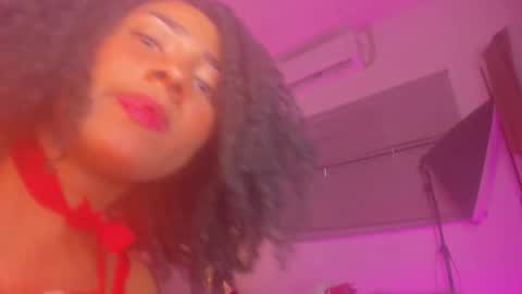 Hi guys i am Zoe  online show from December 4, 11:45 am