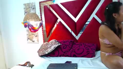 Zoe online show from July 27, 8:39 pm