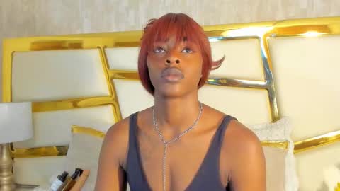 Zoecarrter online show from March 4, 9:21 pm