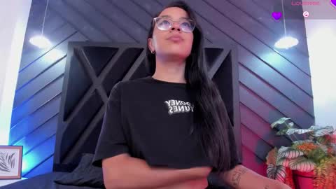 Zoe 3 online show from February 17, 6:07 pm