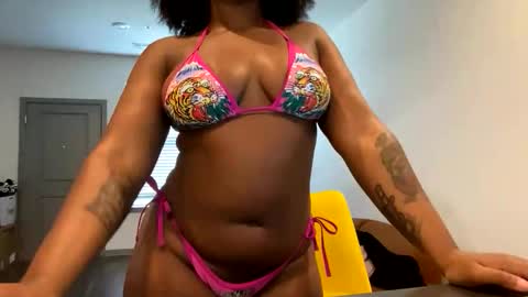 Zoe online show from May 28, 4:16 pm