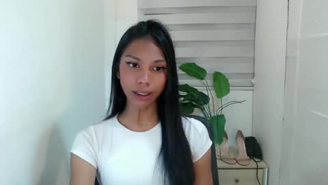 zoey online show from February 5, 5:43 pm