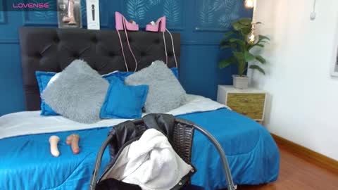 CALL ME    Z O H E T  online show from March 30, 2:38 pm