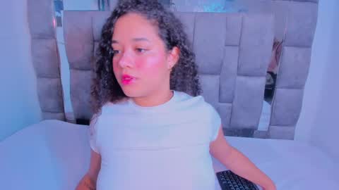 Zuly  online show from March 11, 7:03 pm