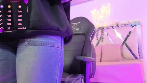 ZURY   online show from February 23, 11:31 am