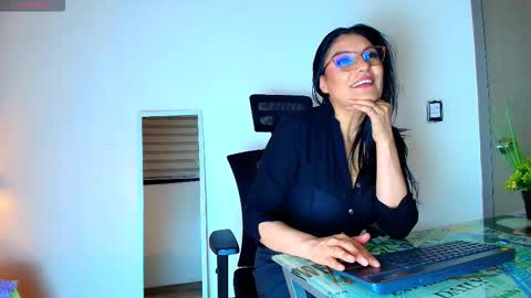 Zuzana21 online show from November 4, 12:54 pm