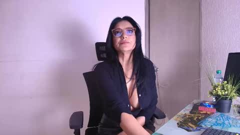 Zuzana21 online show from February 5, 1:03 pm