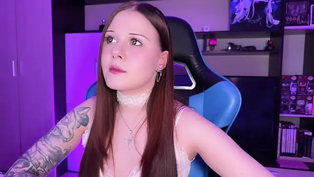 jasminevine online show from April 29, 1:53 am