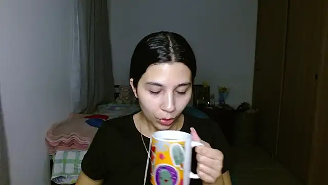 Snapshot of mia__lopez_ chatting on September 20, 5:50 am mia lopez online show from September 20, 5:50 am