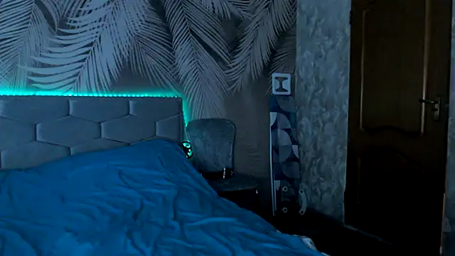 uliastar online show from November 29, 9:24 am