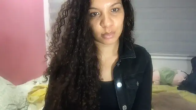 Snapshot of gatubelahot chatting on September 20, 1:49 am gatubelahot online show from September 20, 1:49 am