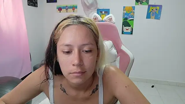 MommyMiaWs online show from March 16, 4:44 pm