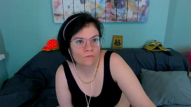 EverlyRays online show from February 26, 5:34 pm