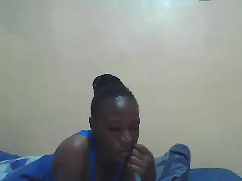 Smillie prety online show from February 18, 5:12 pm