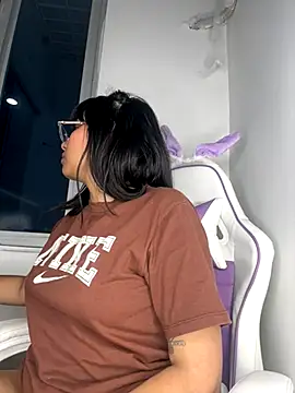 Cuteprincess21 online show from November 2, 3:32 am