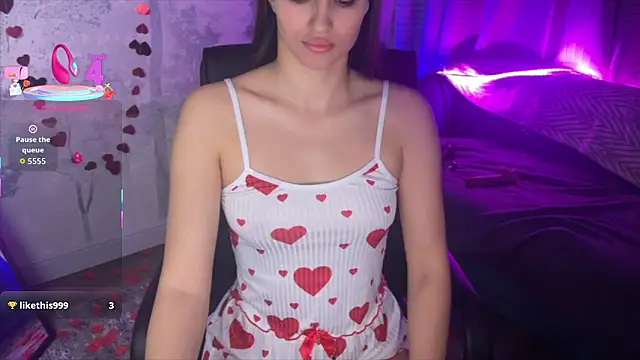 amanda strong online show from February 10, 3:42 am