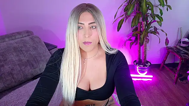 a belladanger online show from January 15, 2:06 am