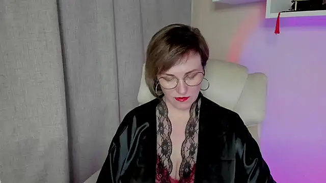 feliziaDesire online show from May 11, 2:56 pm