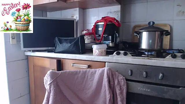 martachatte online show from April 7, 8:49 am