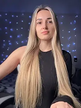 alicebedroom online show from November 25, 10:39 am