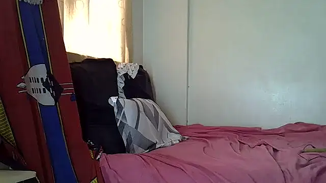 AddictiveAssCurves online show from February 26, 9:41 am