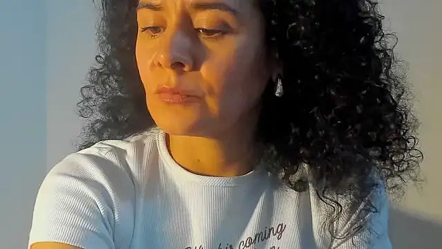 Sami Hotie1 online show from October 31, 9:19 pm