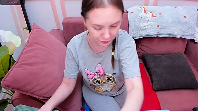 JannaVerdi  online show from February 16, 6:46 am