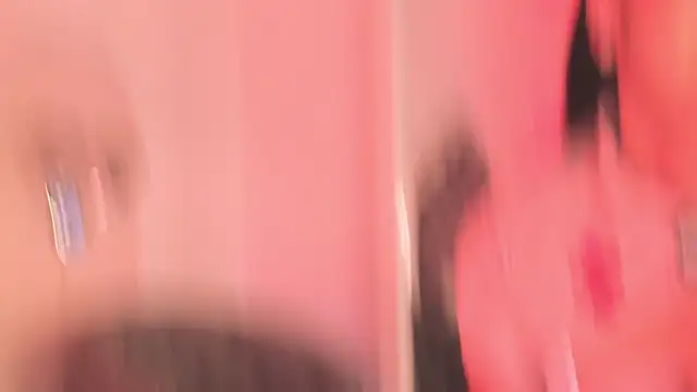 Victoria Watsson online show from October 17, 12:30 pm